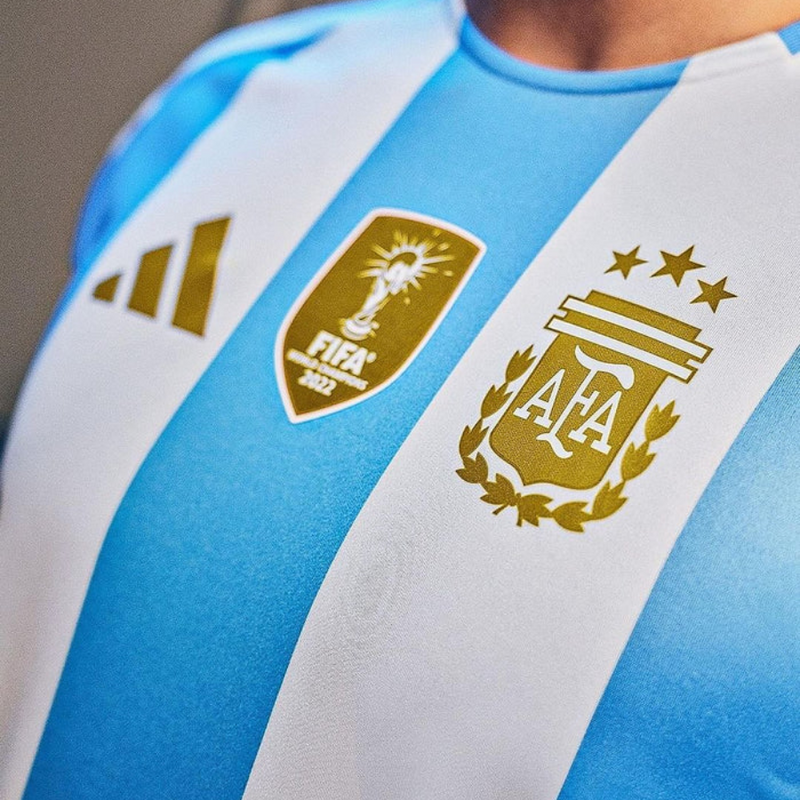Camisa Argentina Titular 24/25 - Adidas Torcedor Masculina Patch Campeão