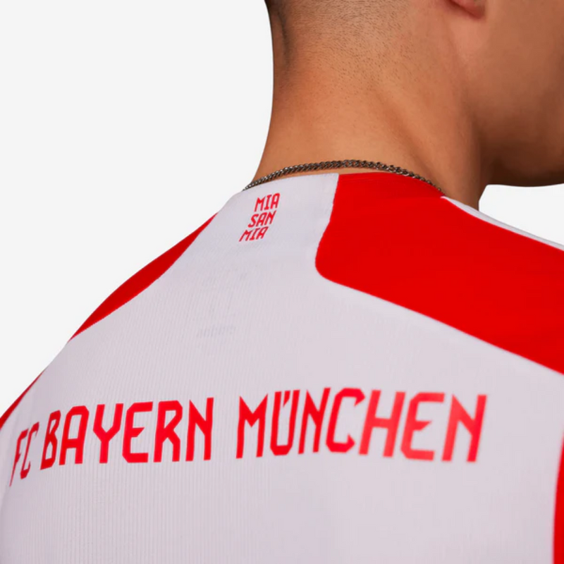 Camisa Bayer de Munchen 23/24 - Adidas Torcedor Masculina - Branco e Vermelho - Paixao de Torcedores
