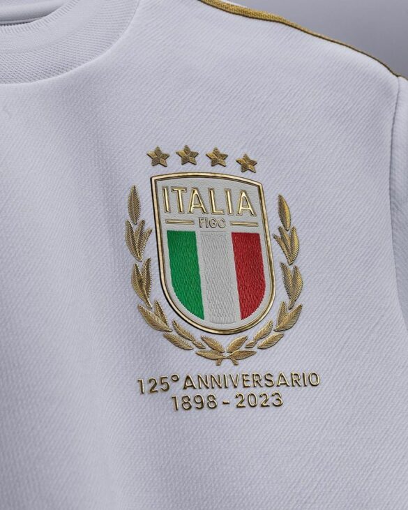 Camisa Italia Especial 125 anos 1898-2023 - Adidas Torcedor Masculina - Branca com dourado - Paixao de Torcedores