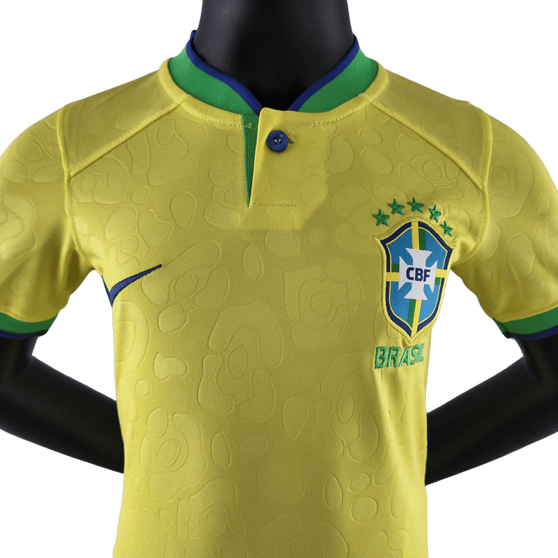 Kit infantil Brasil Copa do Mundo 2022/23 - Nike Amarela - Paixao de Torcedores