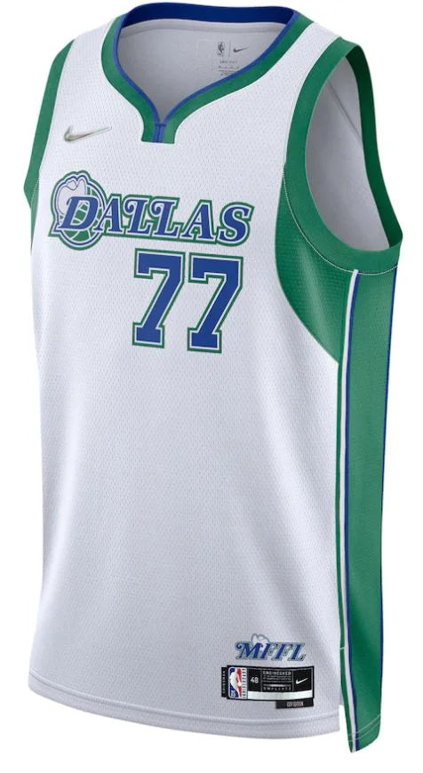 Regata Dallas Mavericks Special City Edition Luka Doncic Nº77 - Torcedor Masculino - Branco e Verde - Paixao de Torcedores