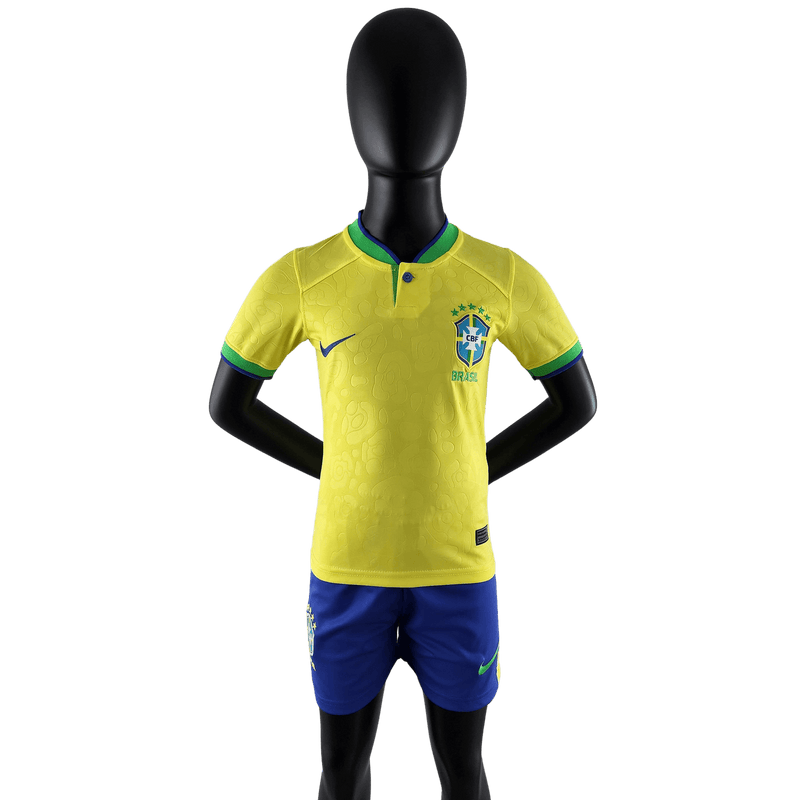 Kit infantil Brasil Copa do Mundo 2022/23 - Nike Amarela - Paixao de Torcedores